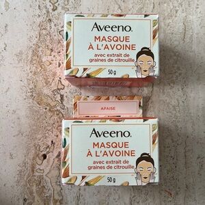 NWT bundle of two Aveeno face oat mask with pumpkin seed extract for soothing